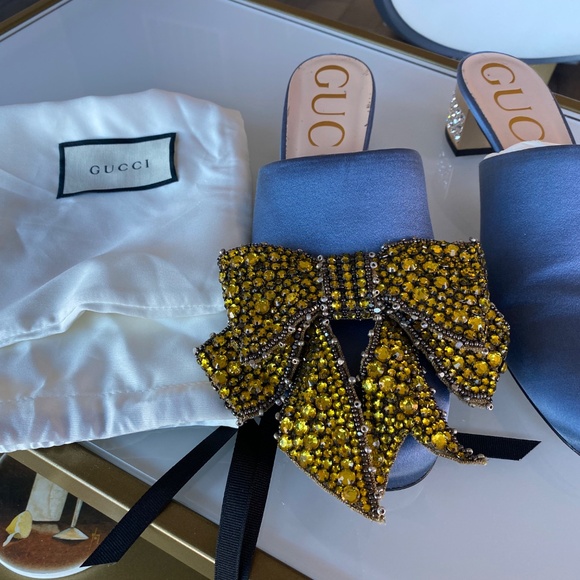 Gucci Denim blue satin mule with crystal heels and re-movable crystal bows sz 38 - Picture 9 of 9
